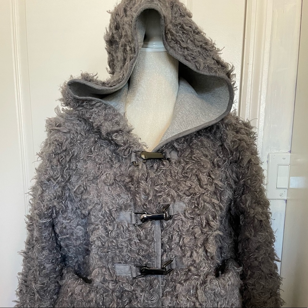 Women’s Adolfo Dominguez Cozy Warm Fuzzy Jacket 8 - Picture 12 of 15